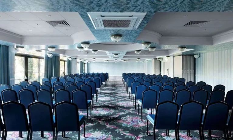 Conference room at Graduate By Hilton Cambridge.