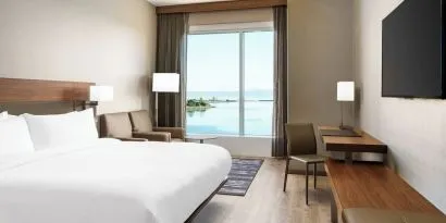 Day use room with natural light at AC Hotel By Marriott SFO/Oyster Point Waterfront.
