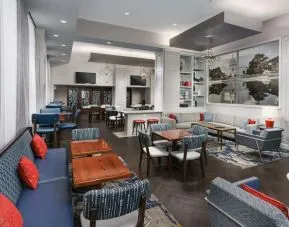 Lobby and coworking lounge at Hampton Inn Washington DC / White House.