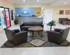 Lobby and coworking lounge at Days Inn By Wyndham San Antonio Northwest/Seaworld.