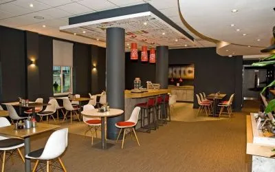 Dining area at ibis Sheffield City.