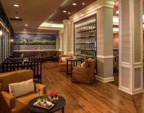 Dining area perfect for coworking at DoubleTree Raleigh Durham Airport At Research Triangle Park.
