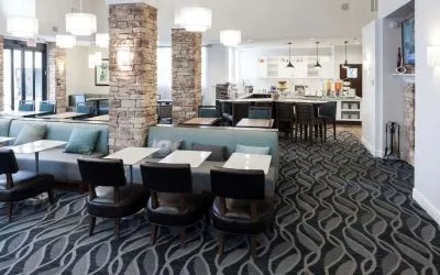 Dining area perfect for coworking at Homewood Suites By Hilton San Jose Airport-Silicon Valley.
