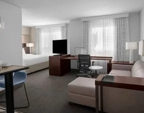 Day use room with living area at Residence Inn Santa Clarita.