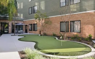 Putting green available at SpringHill Suites By Marriott Irvine John Wayne Airport/Orange County.