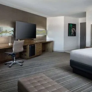 Day use room amenities at Hyatt Regency Dallas.