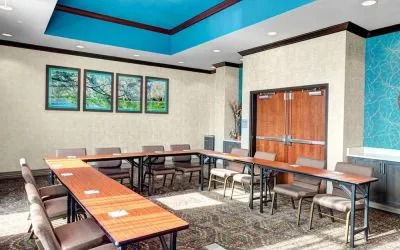 Meeting room at Hampton Inn & Suites Atlanta Perimeter Dunwoody.