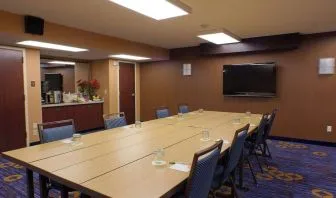 Meeting room at Courtyard By Marriott Dallas DFW Airport North/Irving.