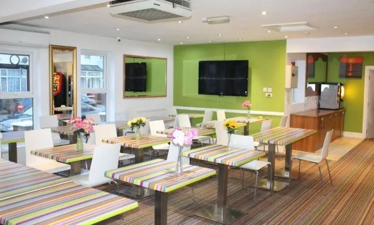 Dining area at Euro Wembley - Elm Hotel.