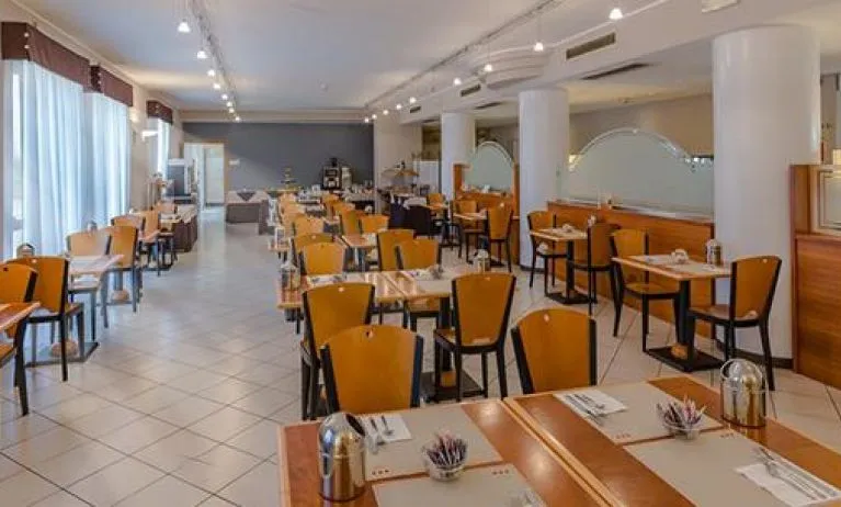 UNA HOTELS Occhiobello, Santa Maria Maddalena
