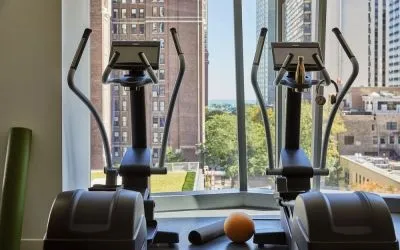 Fitness center at Viceroy Chicago.