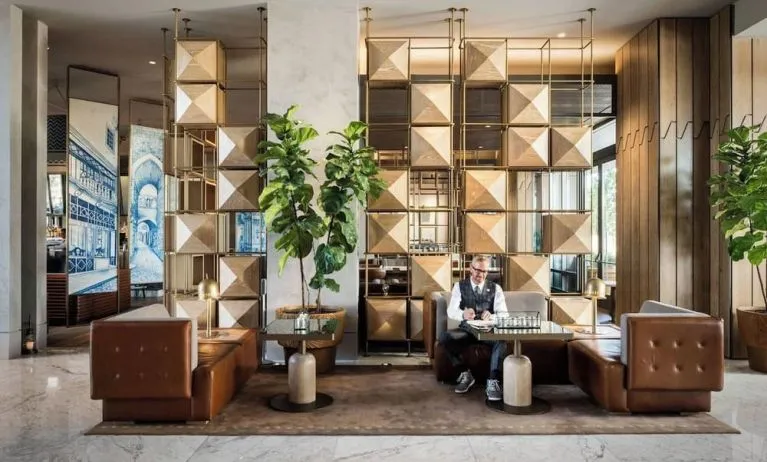 Lobby and coworking lounge at Hotel Nia, Autograph Collection.