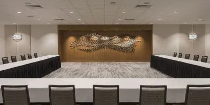 Meeting room at Alohilani Resort Waikiki Beach.