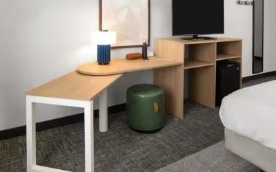 Day room with work space at Spark By Hilton Kannapolis.
