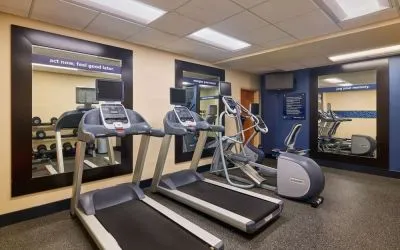 Fitness center at Hampton Inn & Suites Providence/Smithfield.