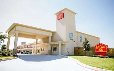 Property exterior at Palace Inn 290 & Jones Rd.