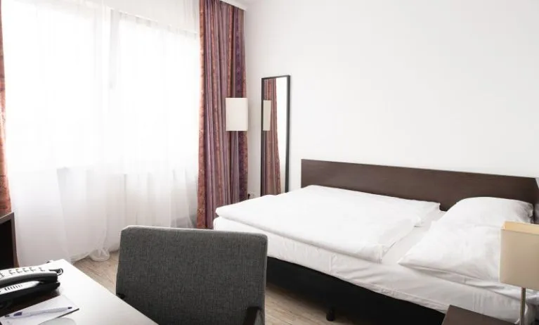 Hotel Lützow, Berlin