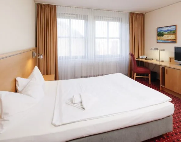 Airporthotel Berlin-Adlershof Hotel, Berlin