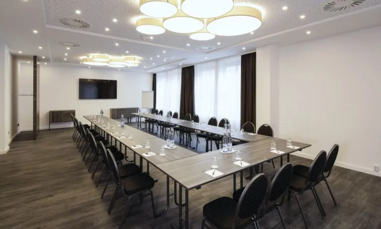 Airporthotel Berlin-Adlershof Hotel, Berlin