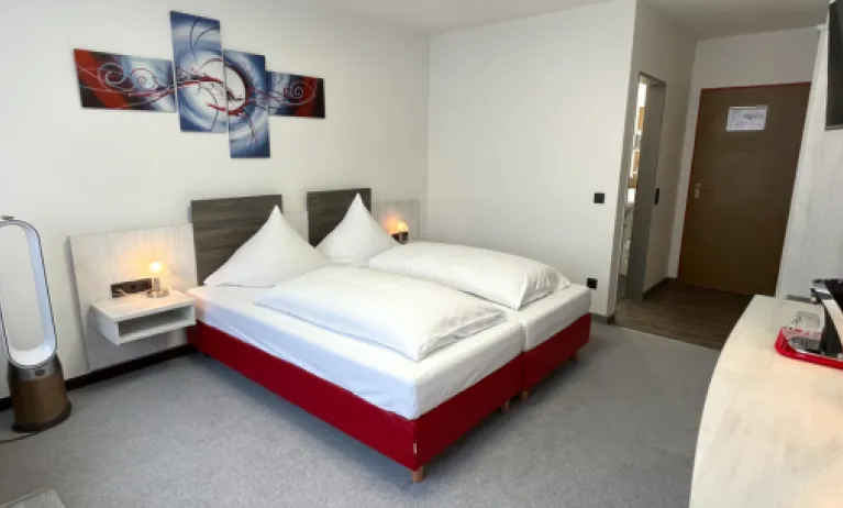 Brenner Hotel, Bielefeld