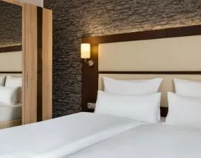 AMEDIA Express Bielefeld-Werther Trademark Collection By Wyndham, Bielefeld