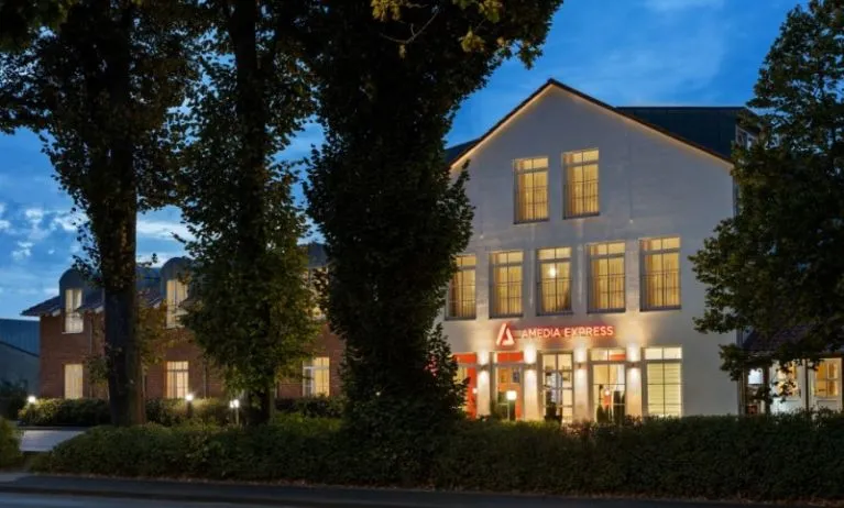 AMEDIA Express Bielefeld-Werther Trademark Collection By Wyndham, Bielefeld