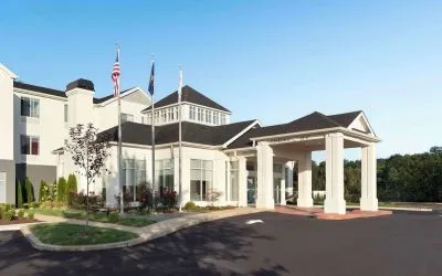 Hotel entrance at Hilton Garden Inn Kennett Square.