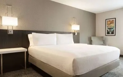 King bed at Hilton Garden Inn Washington DC Downtown.
