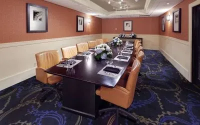 Meeting room at DoubleTree By Hilton Orlando Downtown.
