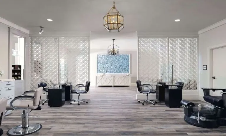 Salon available at Embassy Suites By Hilton Myrtle Beach Oceanfront Resort.