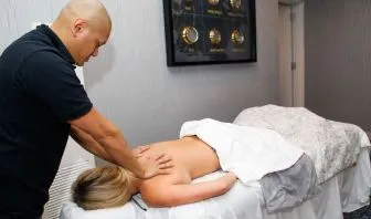 Spa and massage at Swissotel Chicago.