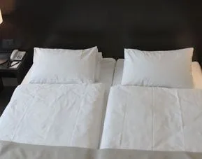 Relexa Hotel Airport Düsseldorf, Dusseldorf