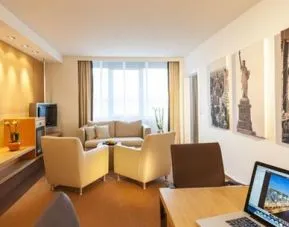 Hotel Dorint Main Taunus Zentrum Frankfurt-Sulzbach, Frankfurt