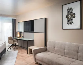 Hotel Leonardo Royal Frankfurt, Frankfurt