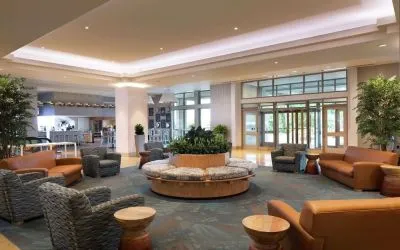 Spacious and comfortable lobby workspace at Hilton Philadelphia At Penn's Landing.