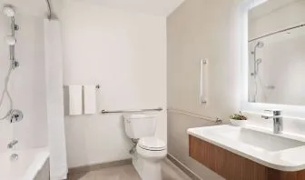 Guest bathroom at Hyatt Regency New Brunswick.