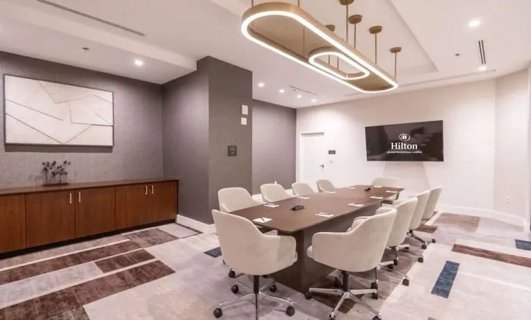 Small meeting room at Hilton Crystal City At Washington Reagan National Airport.