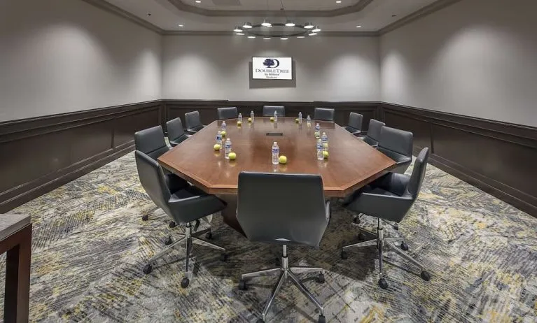 Meeting room at DoubleTree By Hilton Modesto.