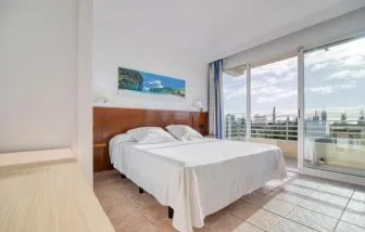Hospedium Hotel Abril, Alicante