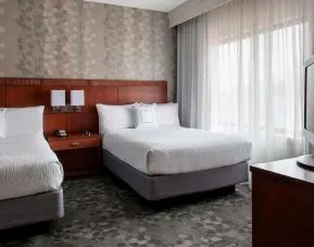 Day use twin room at Sonesta Select Whippany Hanover.