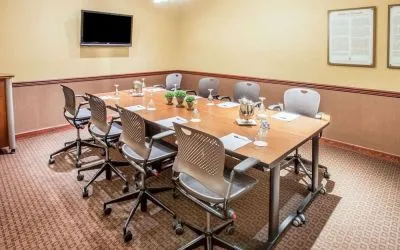 Professional meeting room at Sonesta Milwaukee West Wauwatosa.