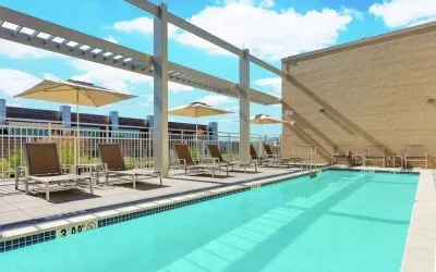 Relaxing outdoor pool at Hilton Garden Inn Washington DC/Georgetown Area.