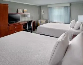 Bright and spacious day use twin room at Sonesta Select Tinton Falls Eatontown.