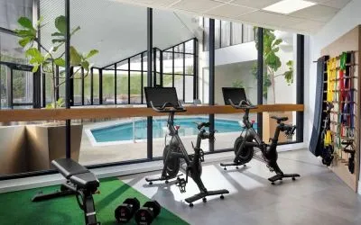 Fitness center at Sonesta White Plains Downtown.