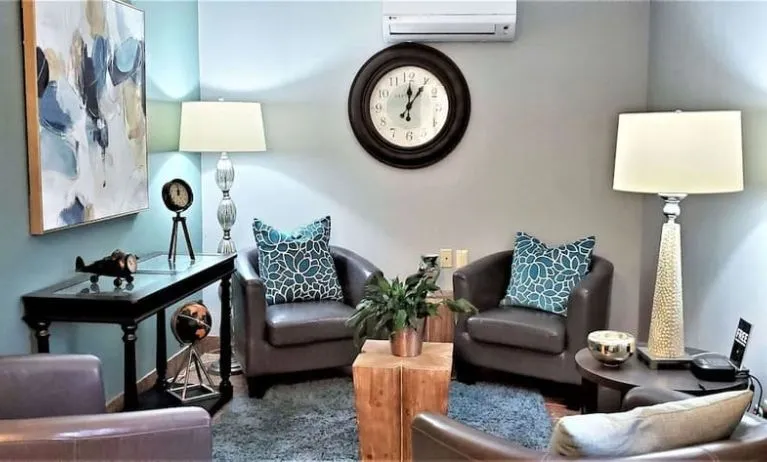 Comfortable lobby lounge at Sonesta Simply Suites Parsippany Morris Plains.