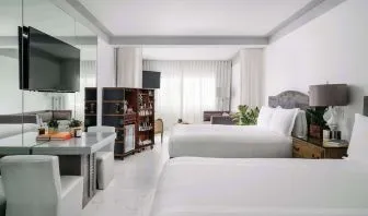 Day use twin room at Nautilus Sonesta Miami Beach.