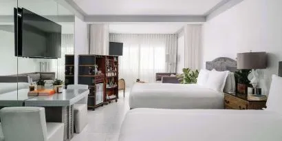 Day use twin room at Nautilus Sonesta Miami Beach.