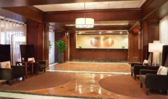 Lobby lounge at Sonesta Atlanta Airport North.