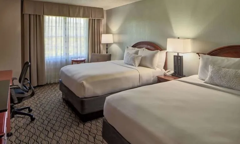 Day use twin room with work desk at Sonesta Atlanta Airport South.