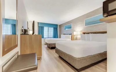 Day use twin room at Sonesta Anaheim Resort Area.
